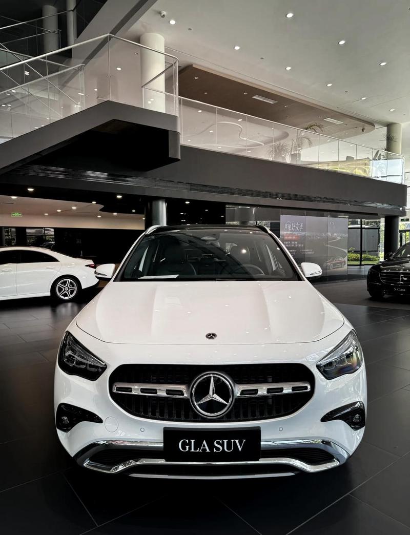 买了奔驰gla220后悔了(买奔驰gla200)