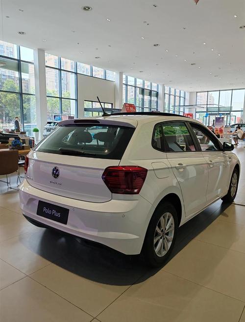 polo车价格及图片及价格(polo汽车2021款报价)