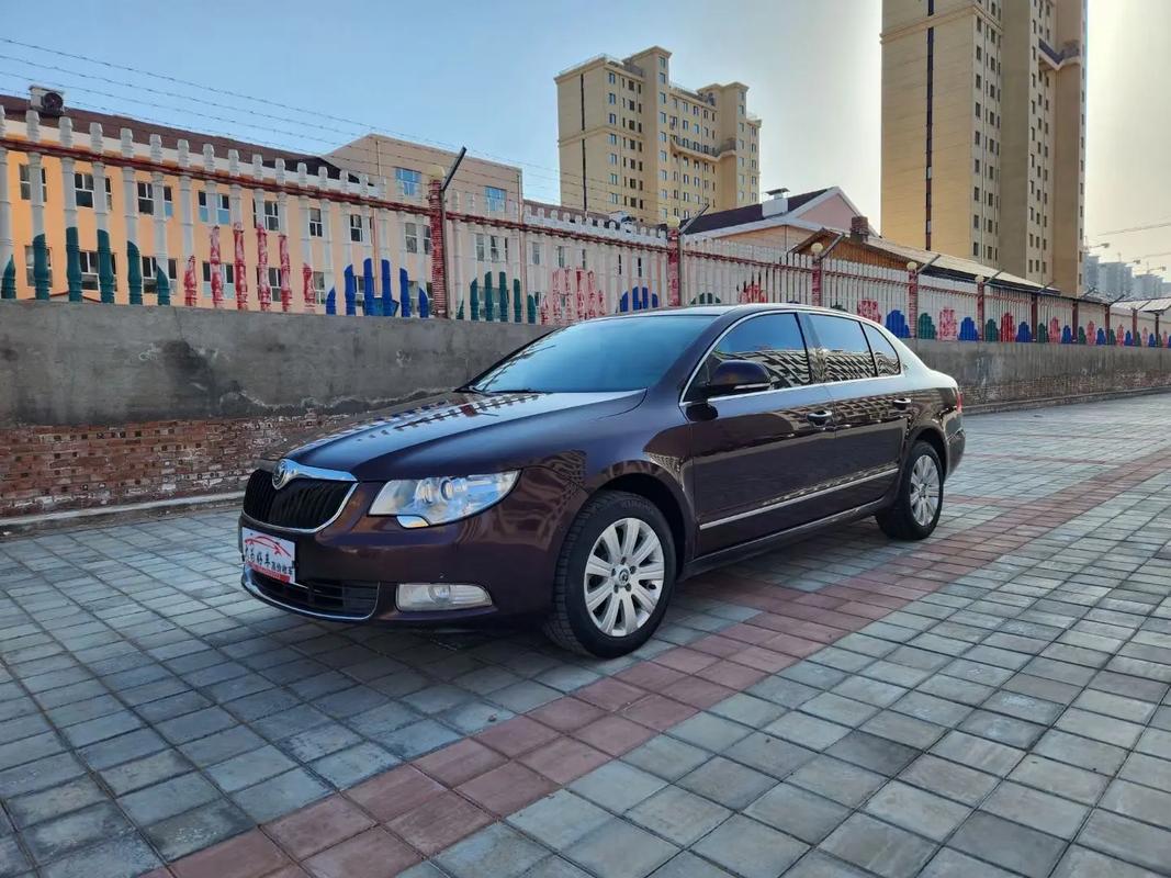 【13年斯柯达昊锐多少钱,斯柯达昊锐2013款二手车一般多少钱】