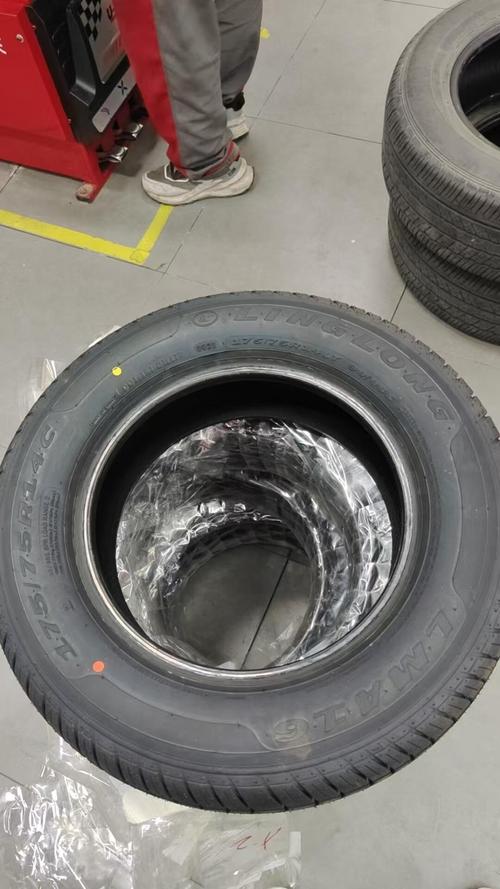 哪个app买轮胎便宜 玲珑轮胎寿命一般几年