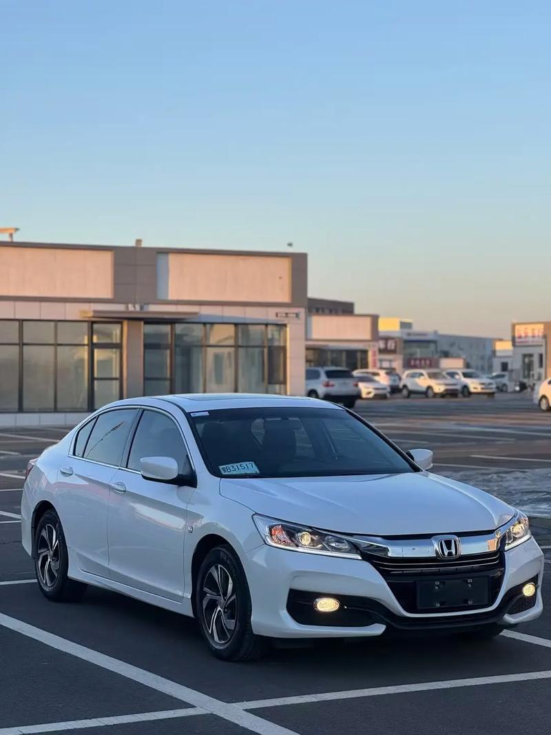 雅阁9代半是哪一年的/雅阁九代半值得购买吗