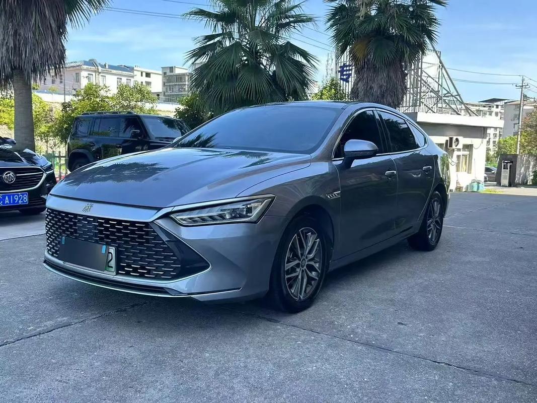 比亚迪秦真实口碑(比亚迪秦一般寿命几年)